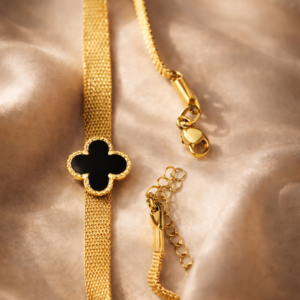 Elegant Cover Chain Bracelet